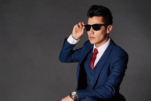 Are MBAs really arrogant, worthless, and overpaid?